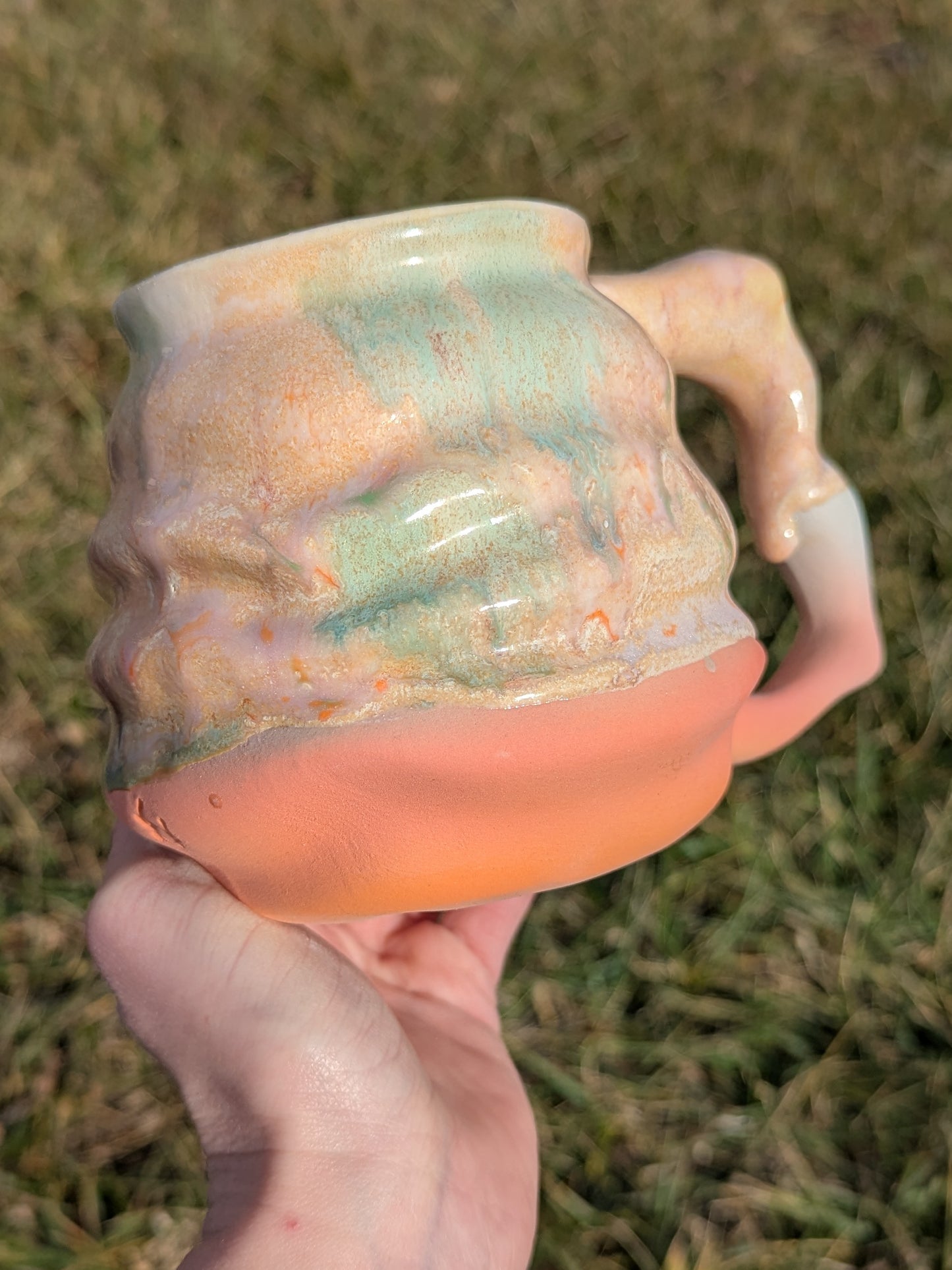 20oz ♡ Belly Mug