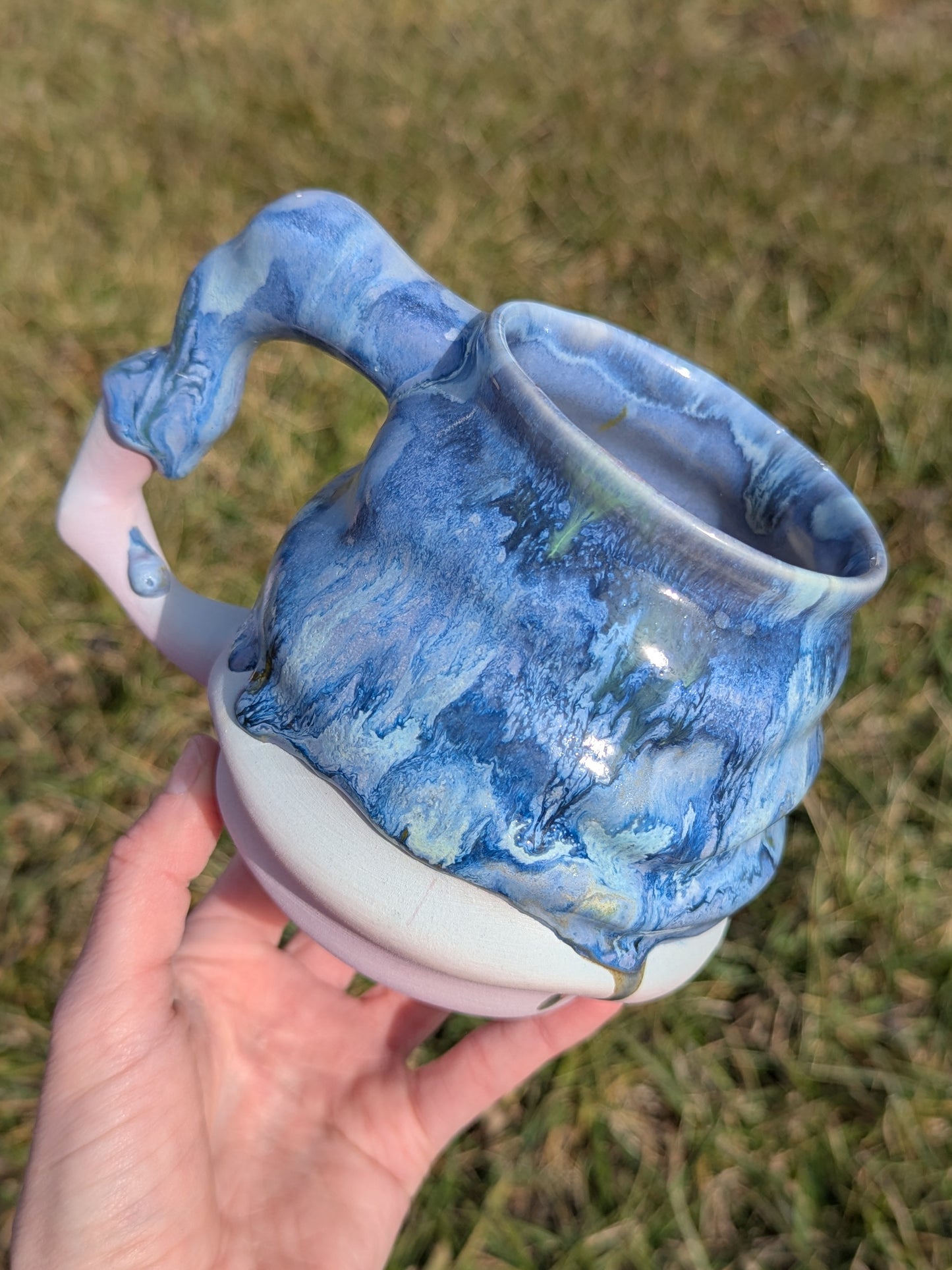 20oz ♡ Belly Mug