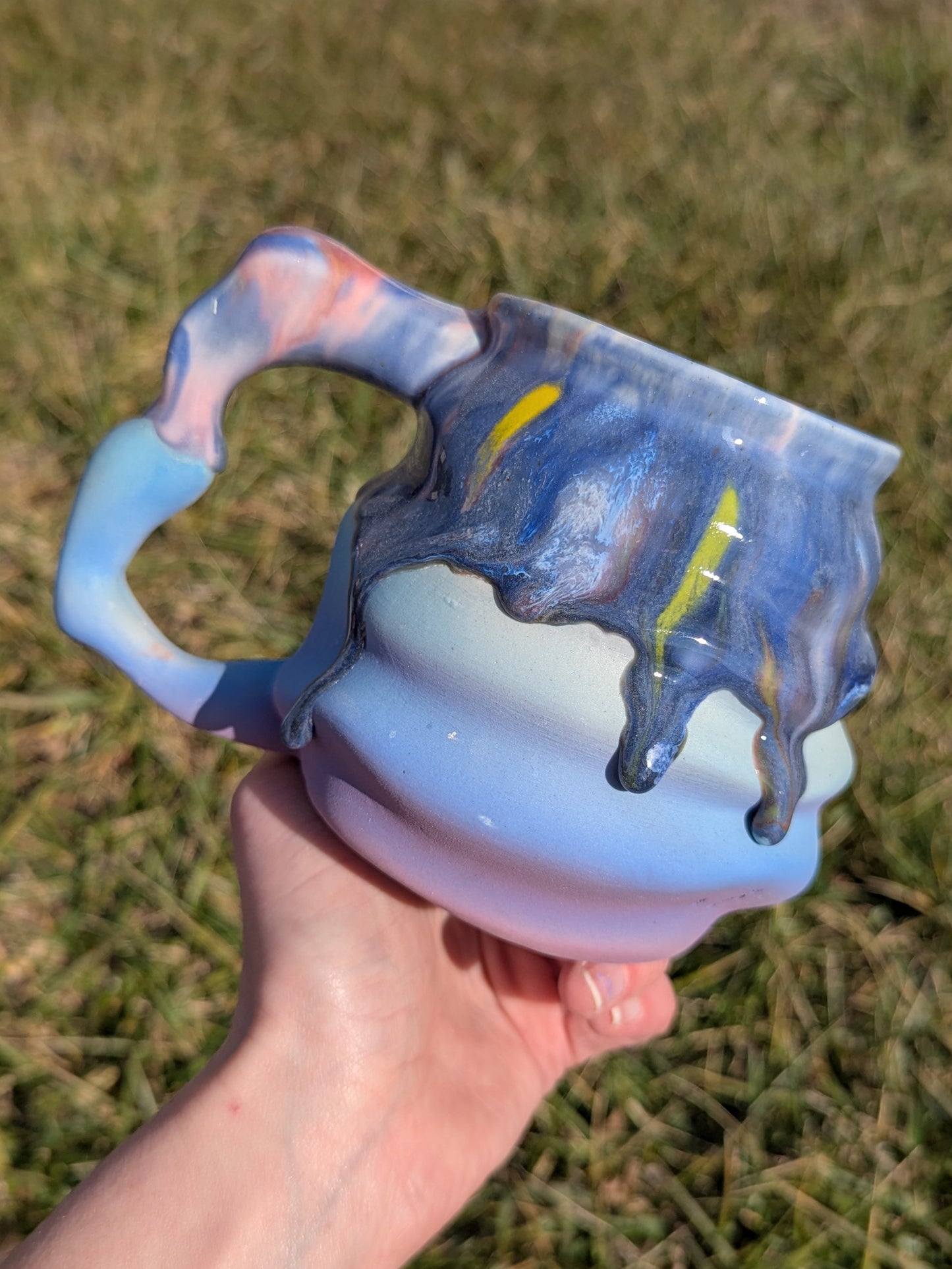 20oz ♡ Belly Mug