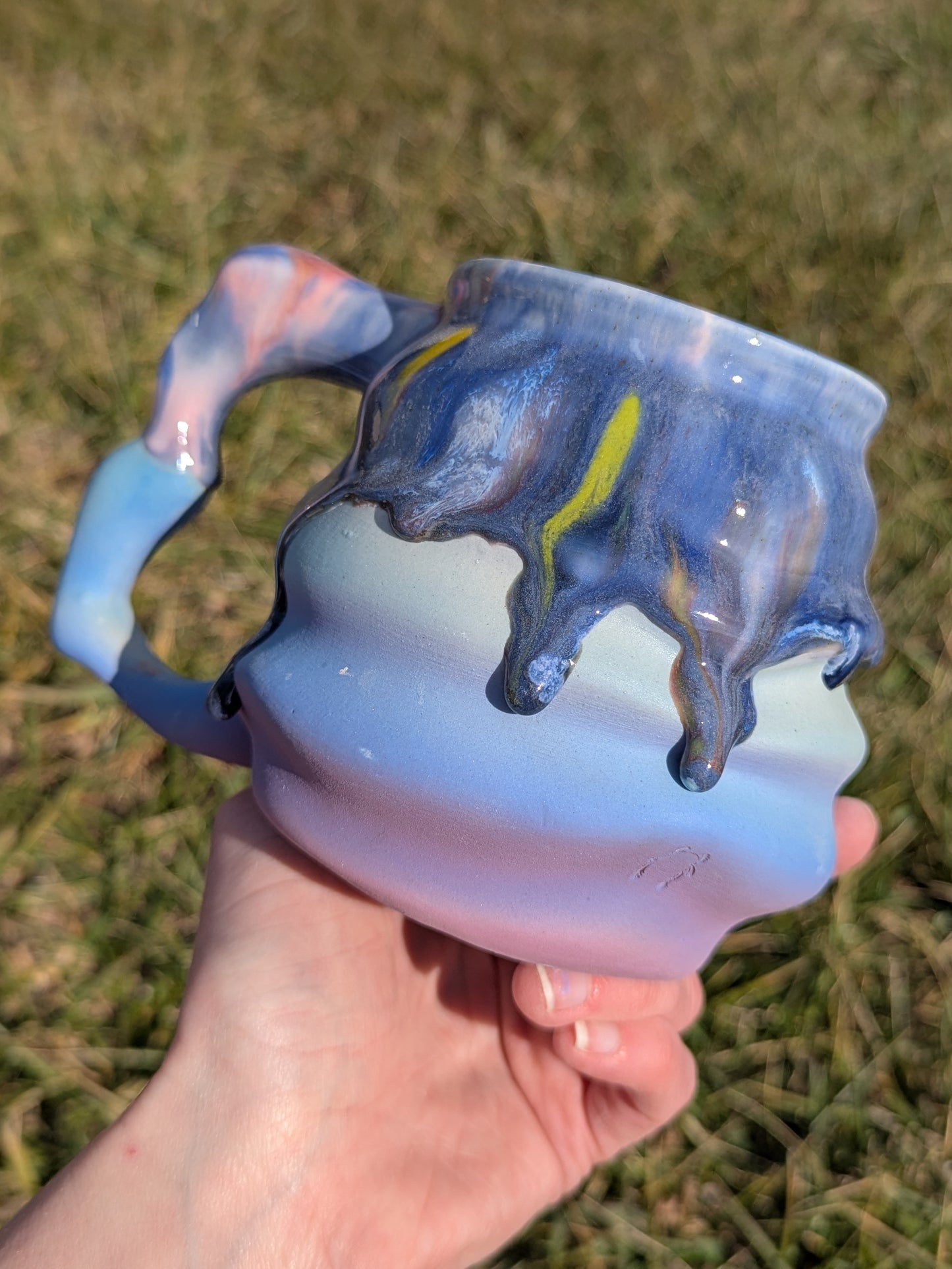 20oz ♡ Belly Mug