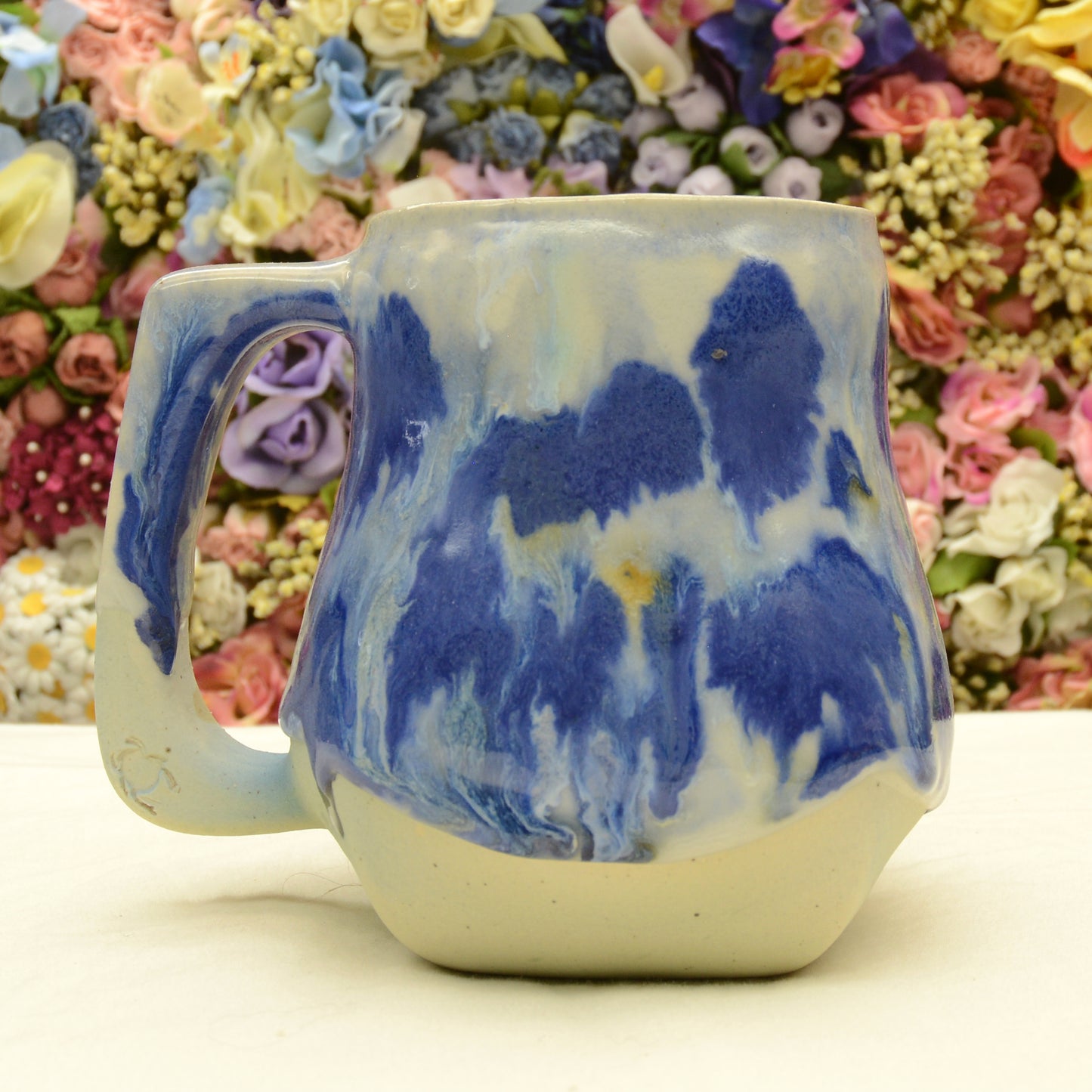 16oz ♡ Strange Mug